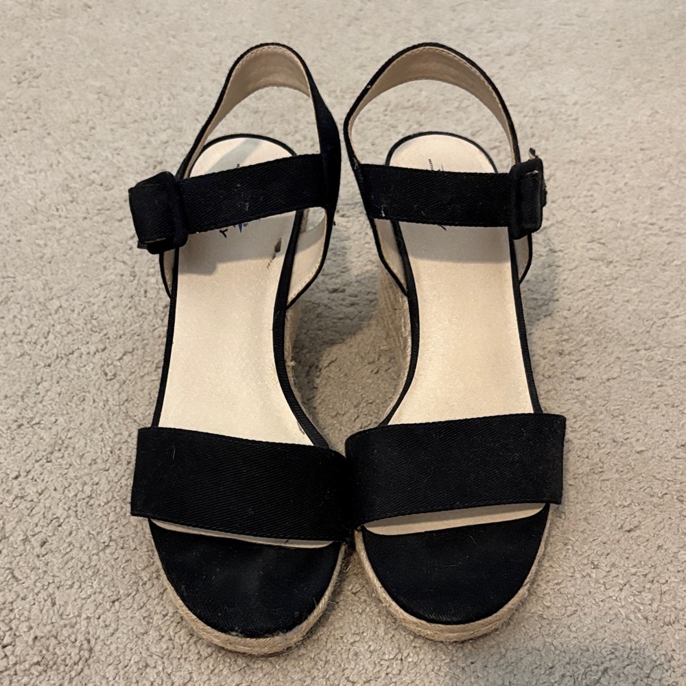 Life Stride Black Wedge Sandals